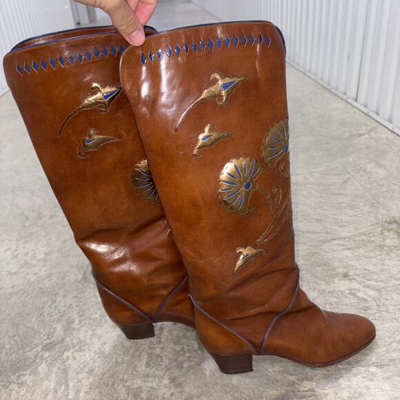 Women POLLINI Vintage Brown All Leather Riding Boot Italy SZ 38 embellished - Picture 2 of 11